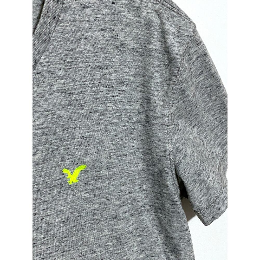 American Eagle Legend T Classic Fit Shirt V Neck Mens S Neon Logo Preppy Casual - Picture 2 of 6